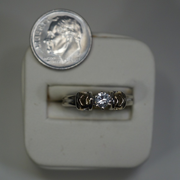 14K Two Tone 1/4 Ct Solitaire Genuine Diamond Ring - Picture 6 of 6